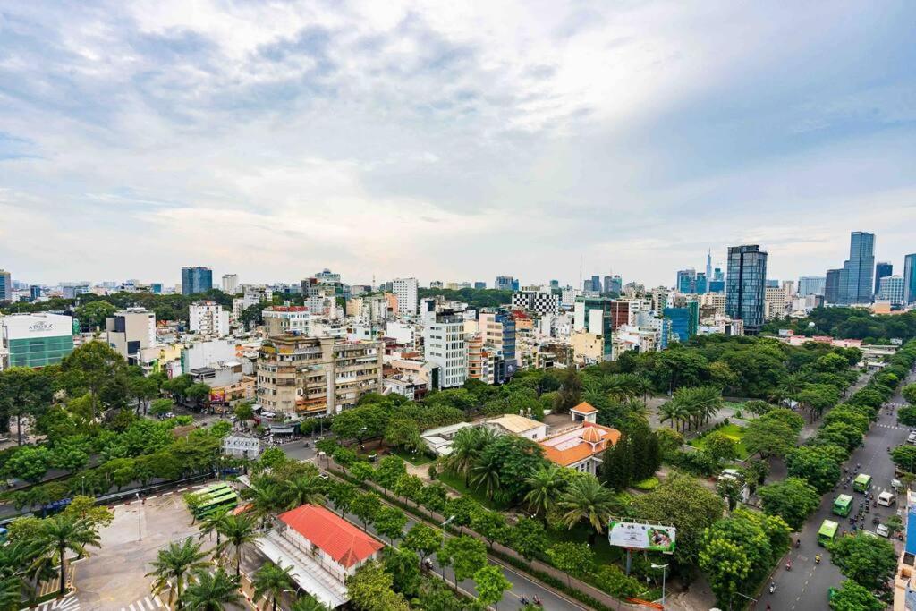 Căn hộ The 1st District, Spacious Apartment/next Bui Vien