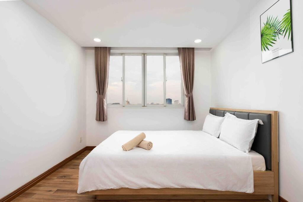 Apartment The 1st District, Spacious Apartment/next Bui Vien
